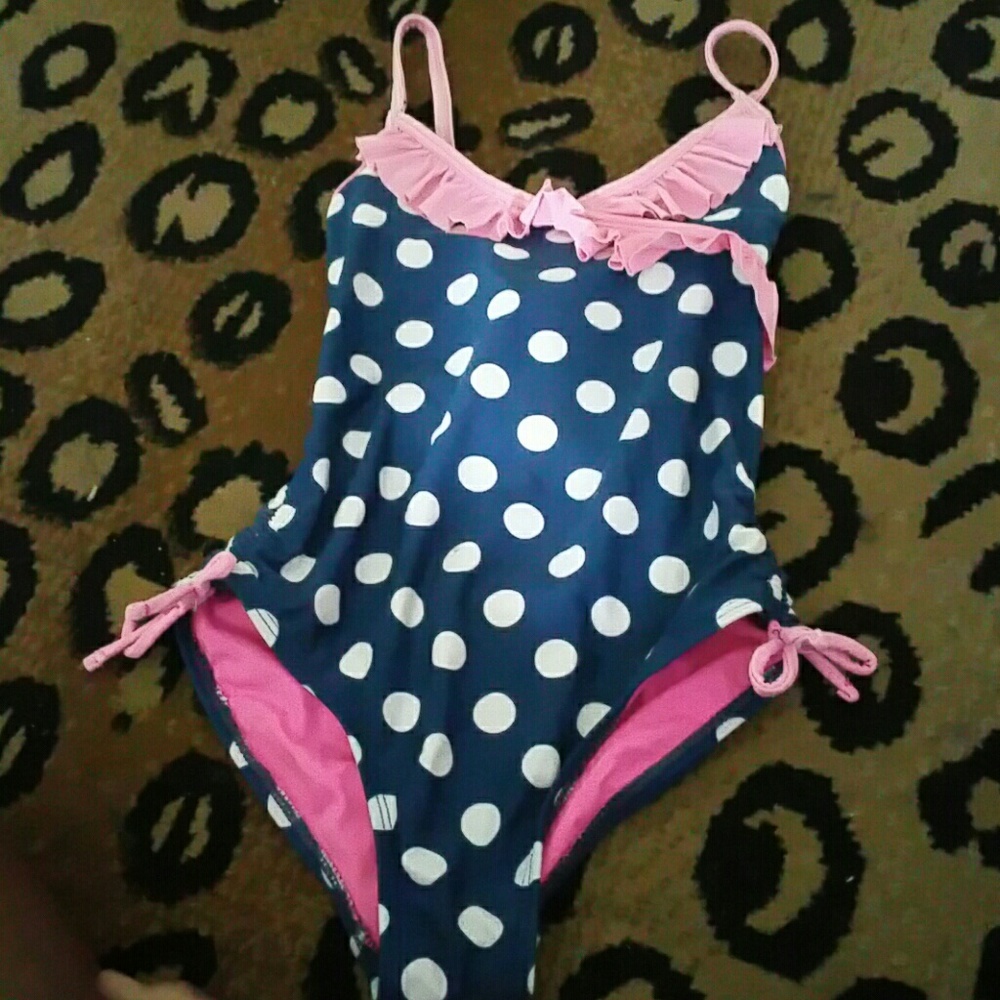 Bathing suit